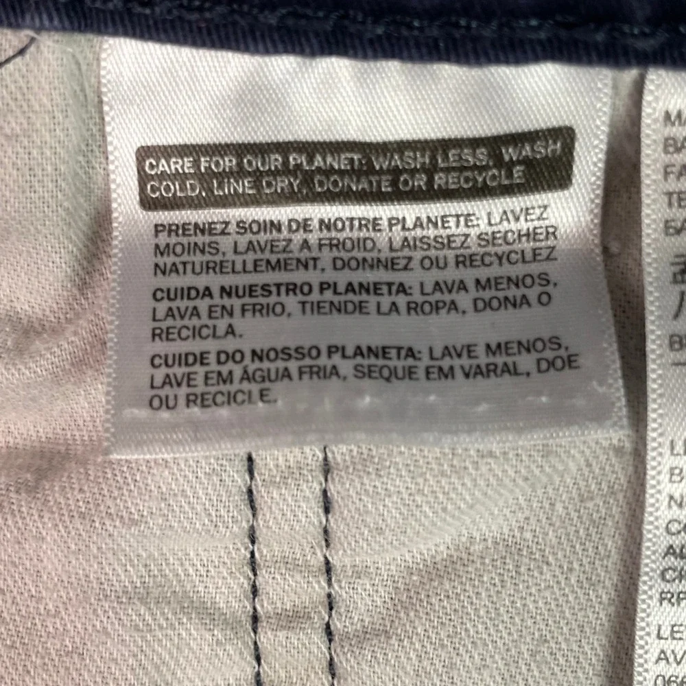 Levis 511 Slim Fit Pants Mens 32x29 Navy Blue All Seasons Tech Twill Chino